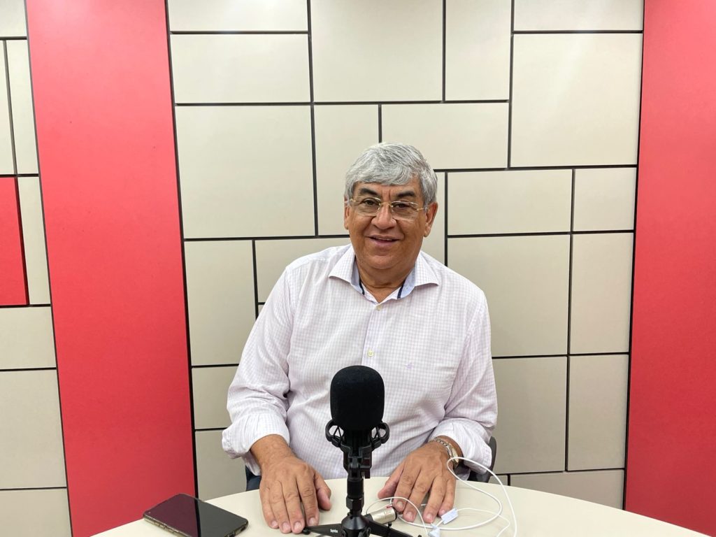 Carlos Teixeira ocupará presidência da Câmara a partir do próximo ano