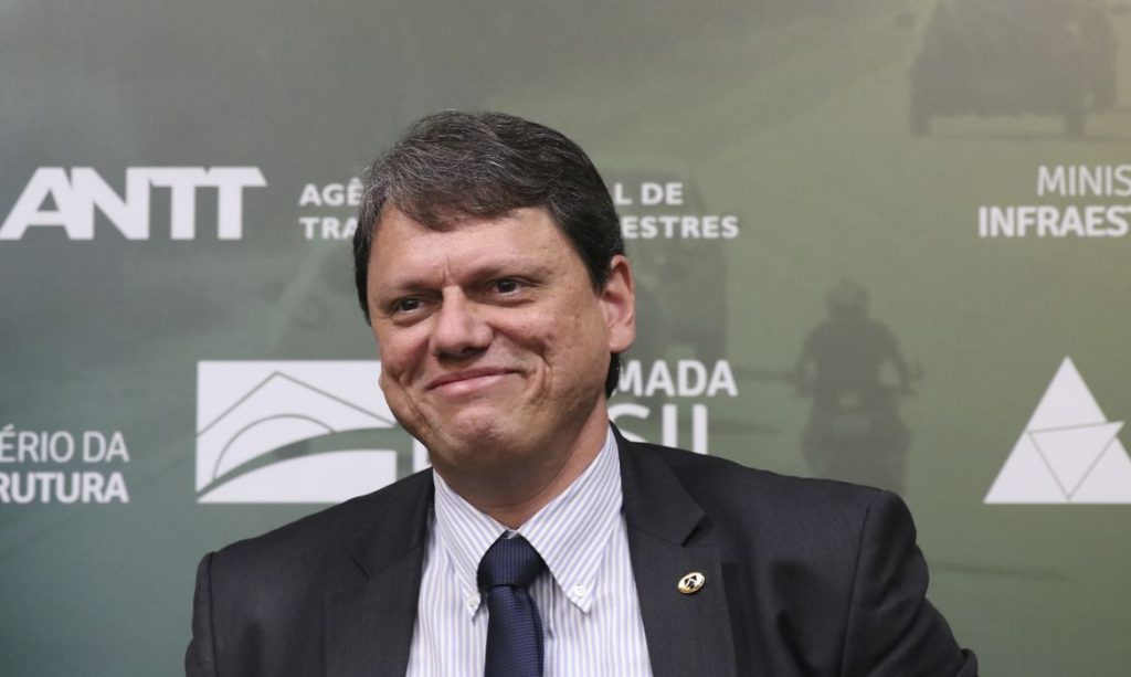 Tarcísio de Freitas (Republicanos) é o novo governador de São Paulo