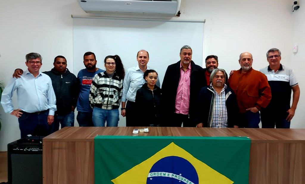 Frente Ampla de Santos discute a defesa de democracia