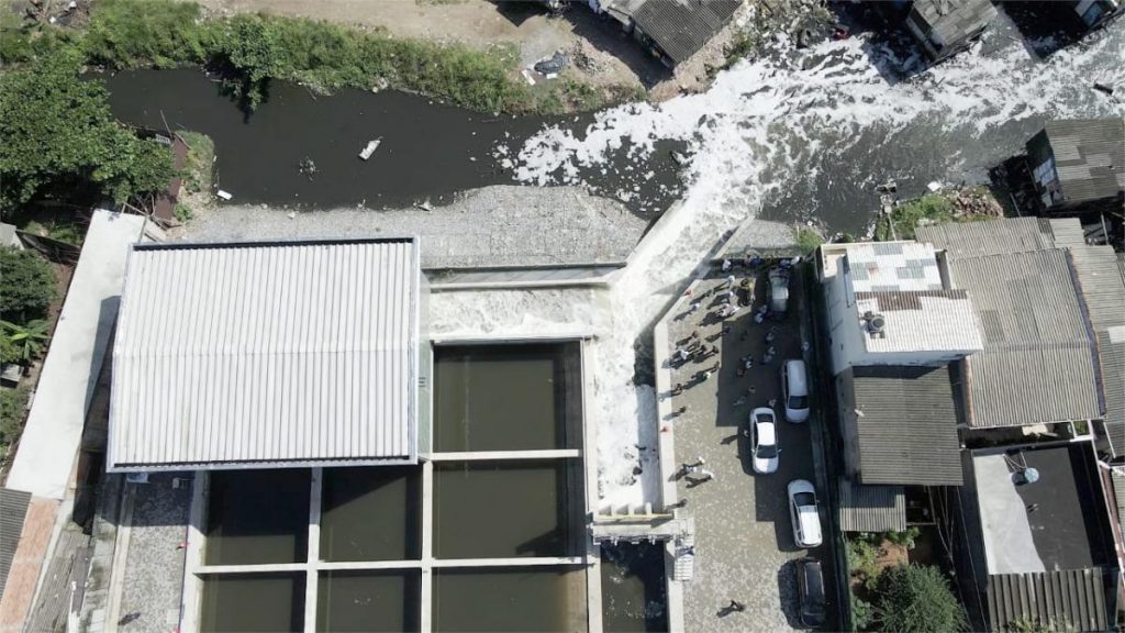 Sistema de combate às enchentes começa a ser testado na Zona Noroeste de Santos