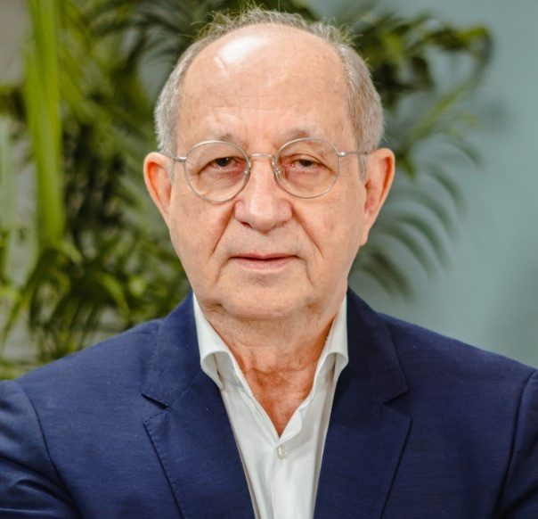 Reive Barros dos Santos 