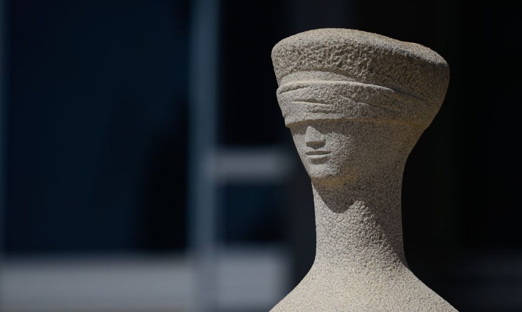 STF reafirma direito de negar transfusões de sangue por motivos religiosos