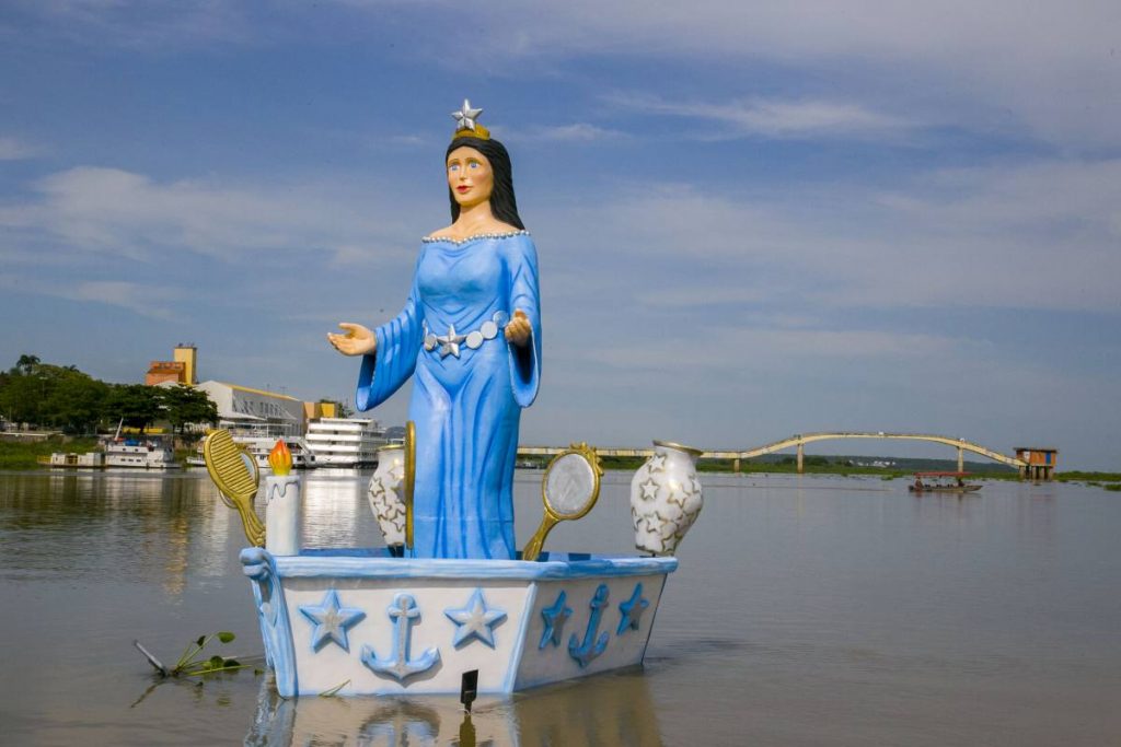 Dia de Iemanjá é celebrado nesta sexta-feira (02)