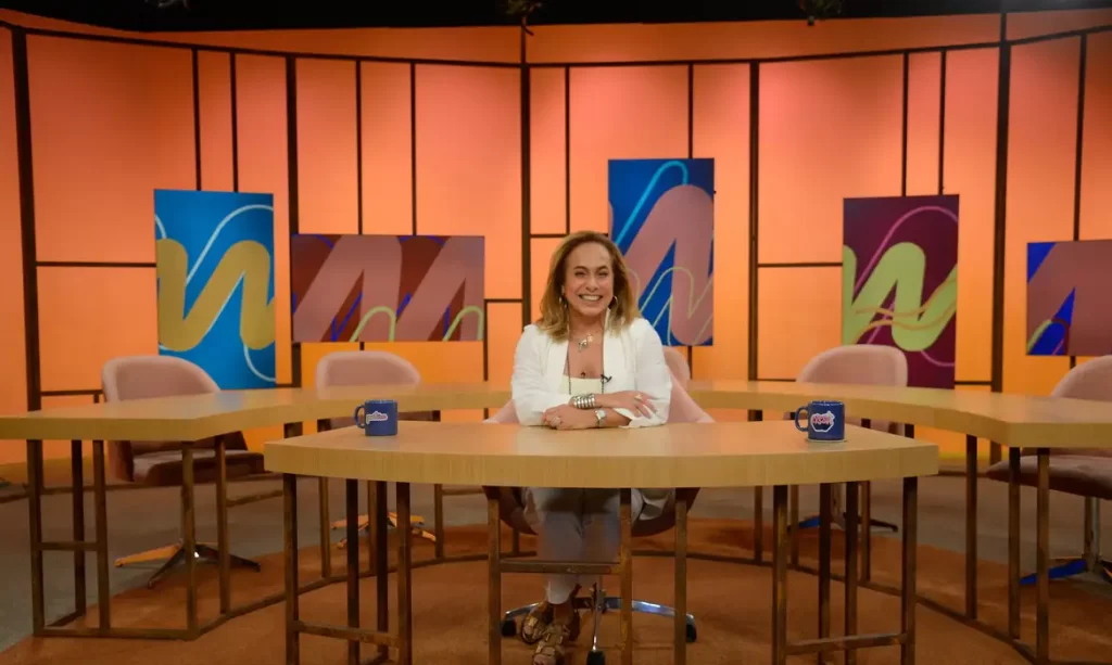 Sem Censura volta à TV Brasil, agora com Cissa Guimarães