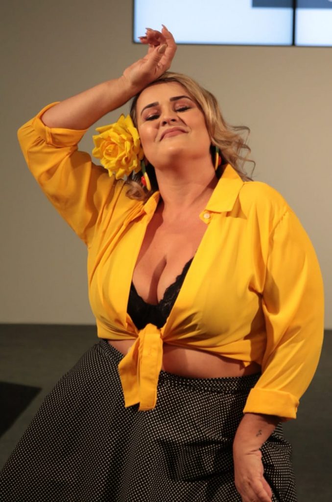 Fashion Weekend Plus Size Novos Talentos está com editais abertos para estilista