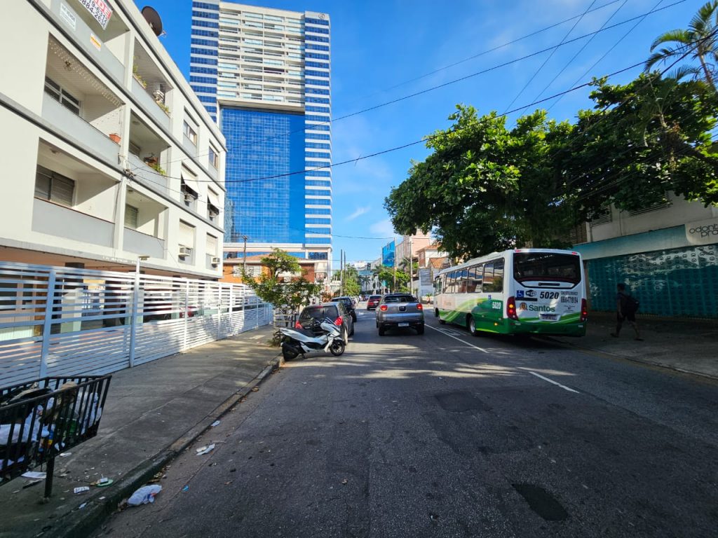 Após 8 meses de alteração de nome de via, reformulação ainda é desconhecida