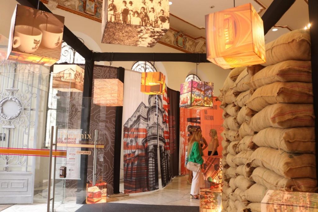 Exposição apresenta histórias e memórias da imigração nas lavouras de café