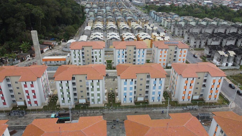 Guarujá tem a meta de concluir a entrega de 2.443 moradias até o fim do ano