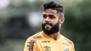 O Santos FC oficializou a saída do lateral esquerdo Felipe Jonatan