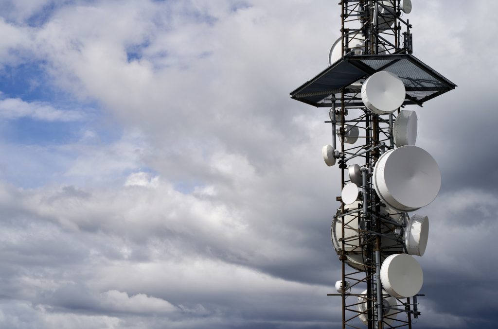 Mais da metade das cidades já atualizaram a ‘lei das antenas’ para receber o 5G