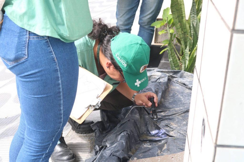 Mutirão contra o Aedes elimina 38 focos em dois bairros de Santos