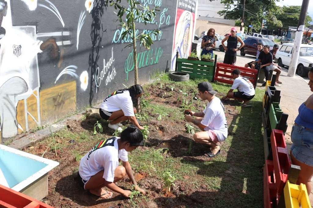 Beco Limpo, integração com a comunidade por melhorias ambientais