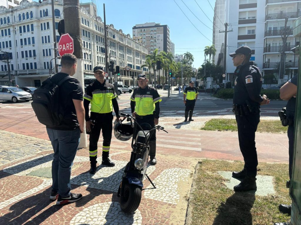 Santos inicia ações de orientação e fiscalização nas ciclovias da Cidade