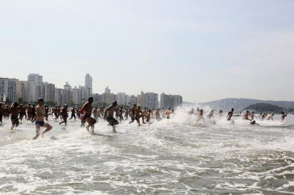 Inscrições gratuitas da 3ª etapa do Santista de Águas Abertas 2024 estão abertas