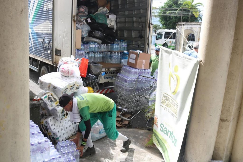 Fundo Social de Santos segue com arrecadação de doações para o RS