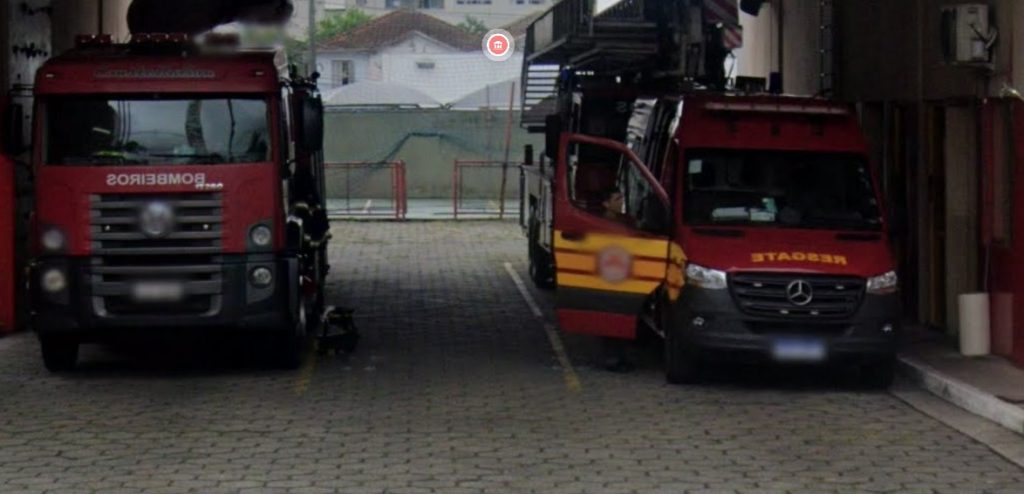 Idoso de 60 anos cai em canal de Santos e fica ferido