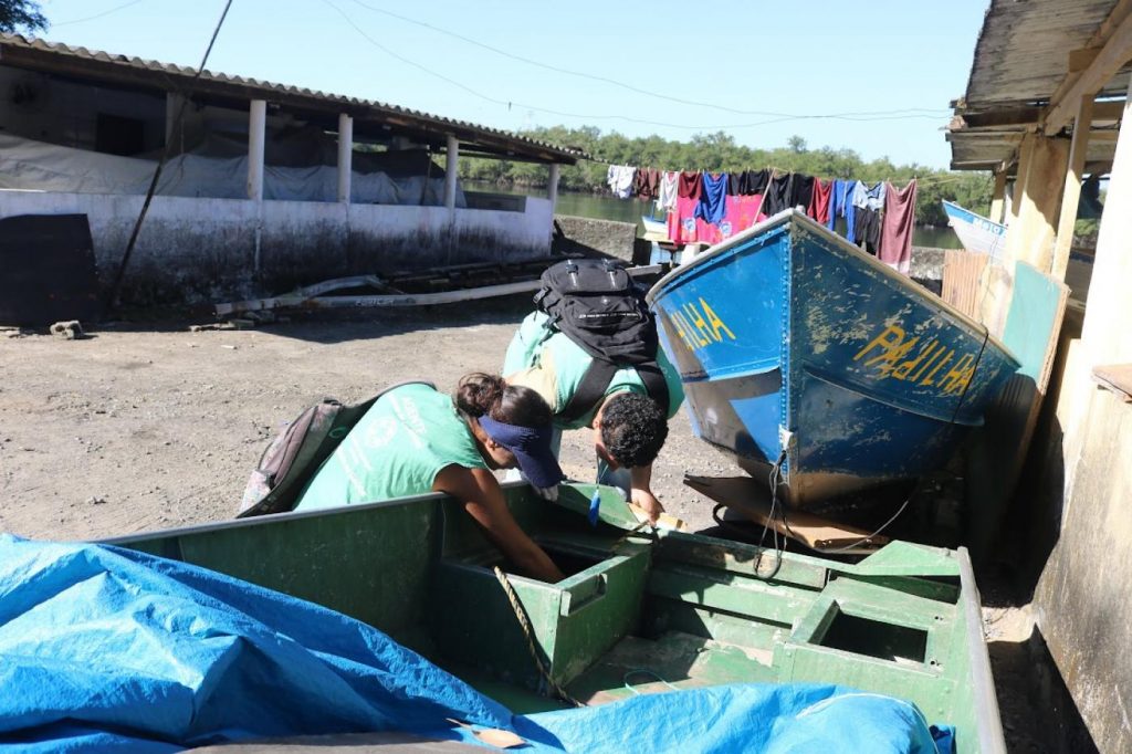Mutirão de combate ao Aedes vistoria mais de 150 imóveis e embarcações em Santos