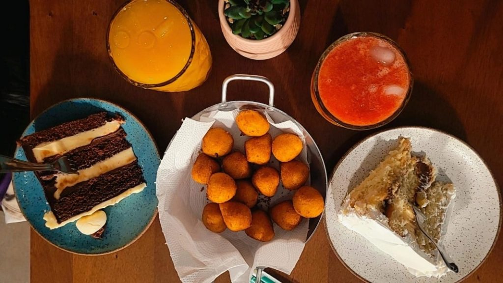 Carol Calazans Doceria inaugura nova unidade em Santos