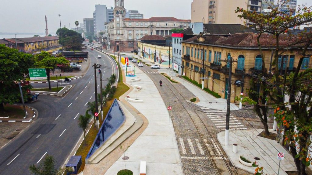 Santos transforma em boulevard trecho revitalizado de eixo turístico do Centro