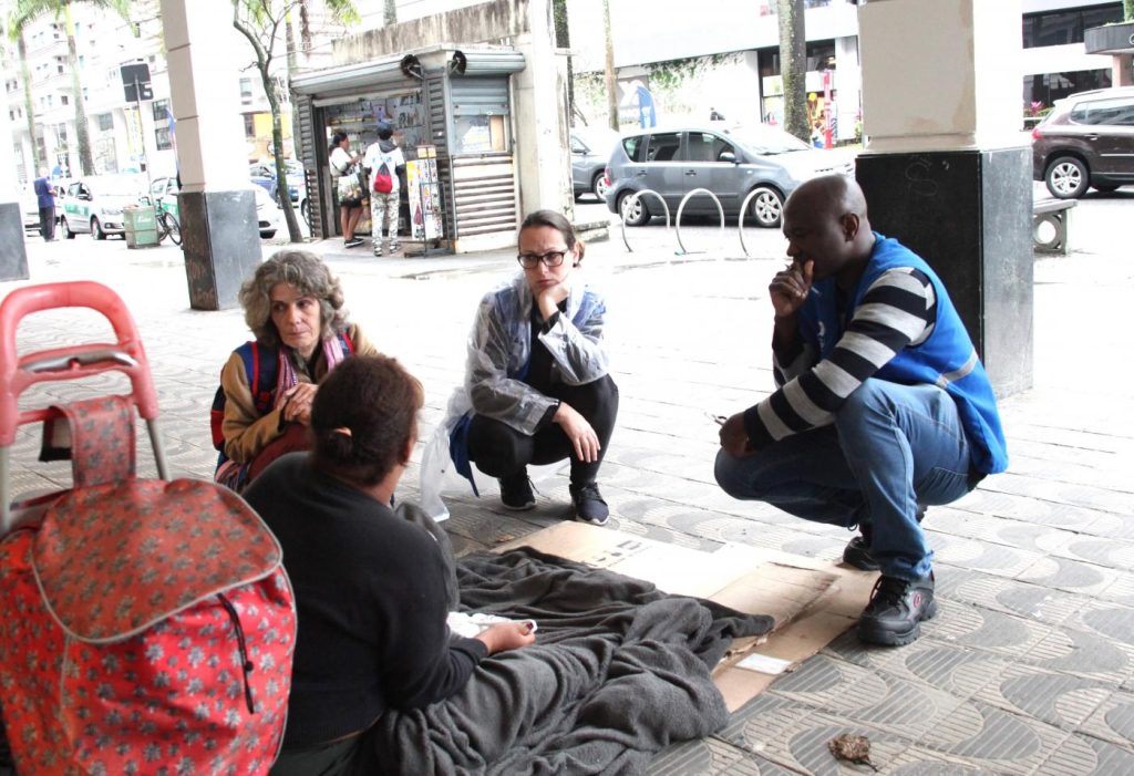 Santos ultrapassa 16,4 mil abordagens com assistência para moradores de rua