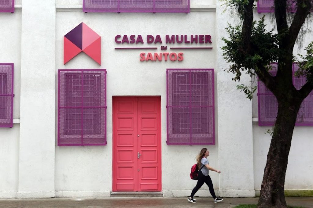 Casa da Mulher de Santos terá tarde de autocuidado e prevenção feminina