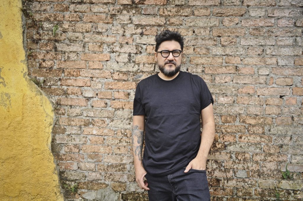 Animais Tropicais: Javier A. Contreras lança novo romance em Santos