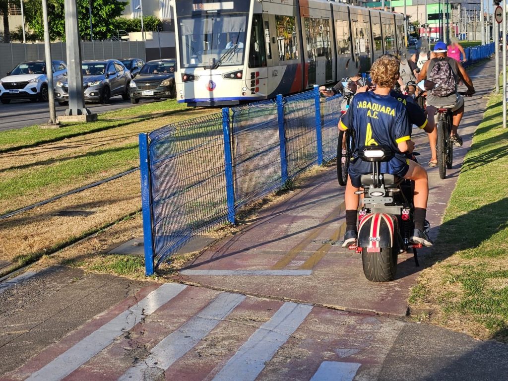 Saiba a diferença entre ciclomotores, bicicletas elétricas e autopropelidos