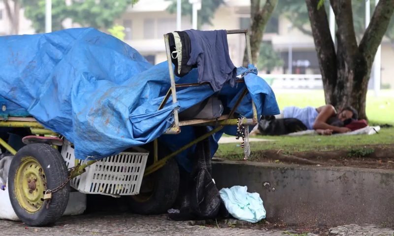 
                Mais de 335 mil pessoas vivem em situação de rua no Brasil            