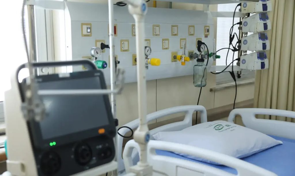 Número de hospitais públicos com UTIs de excelência cresce 45%