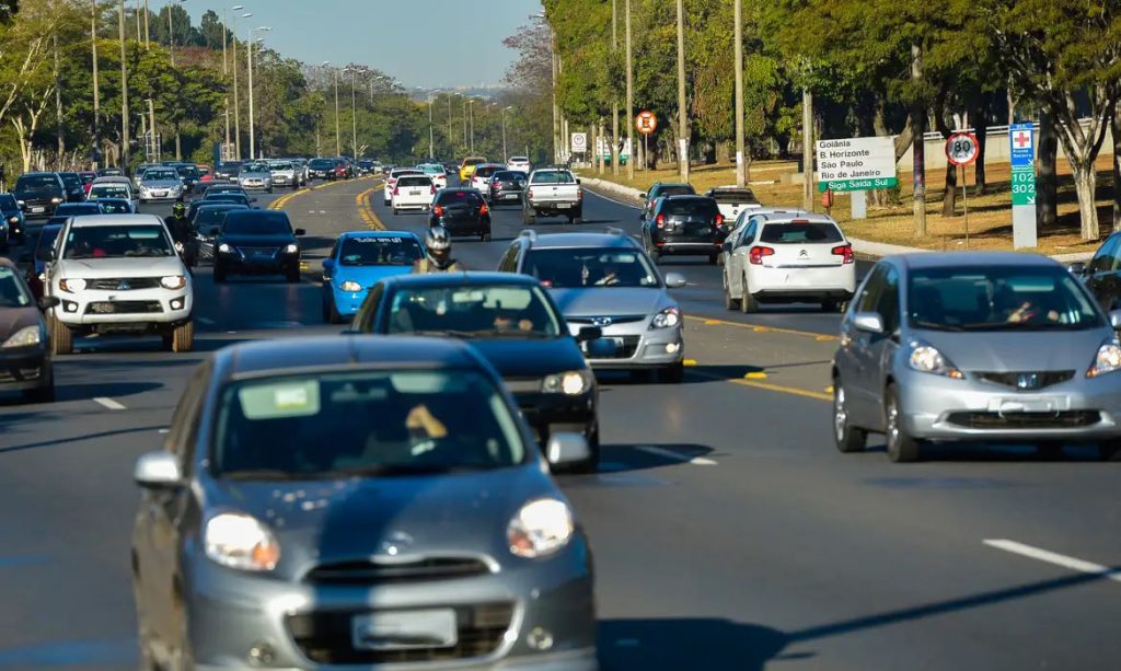 Vencimento do IPVA para placas 8 e 9 é prorrogado para segunda-feira (23)