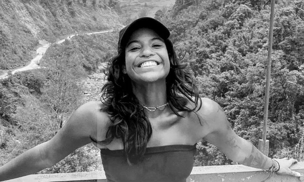 Brasileira morre após queda em trilha no Monte Rinjani, na Indonésia