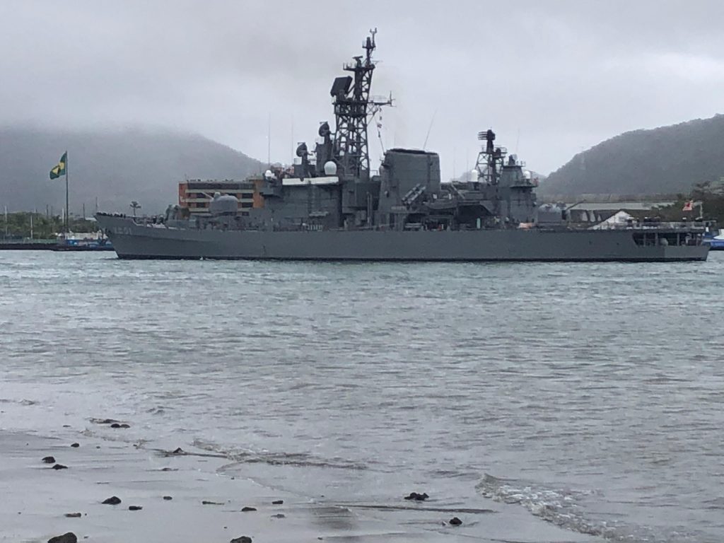 Esquadra de treinamento do Japão desembarca no Porto e oferece visitação