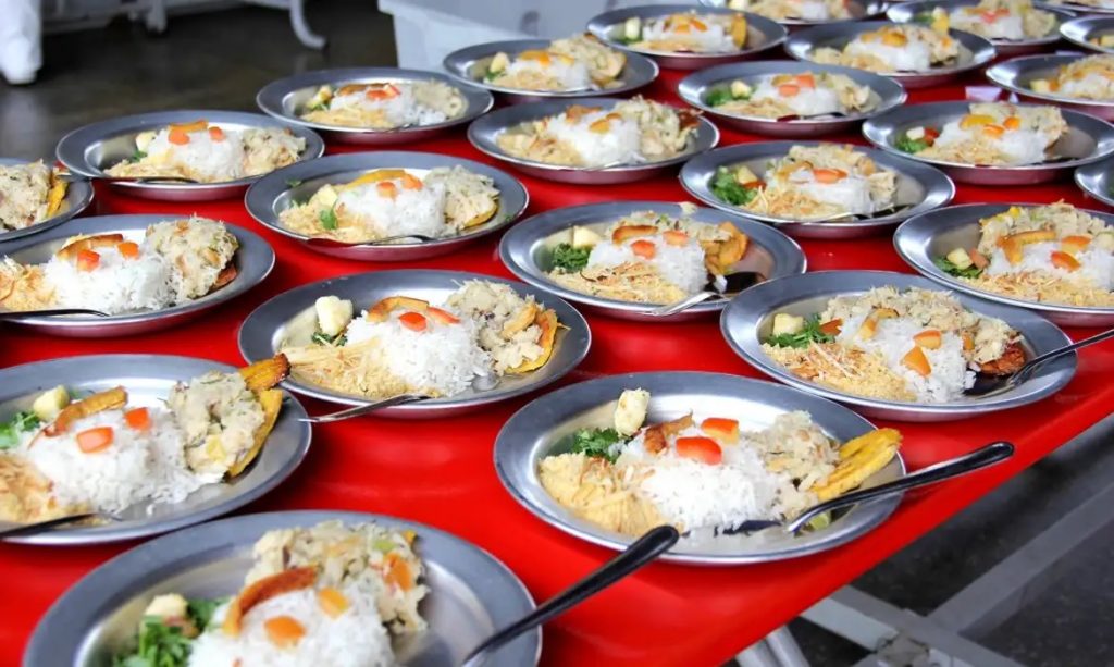 Governo federal reajusta repasse da merenda escolar em 14,3% para 2026