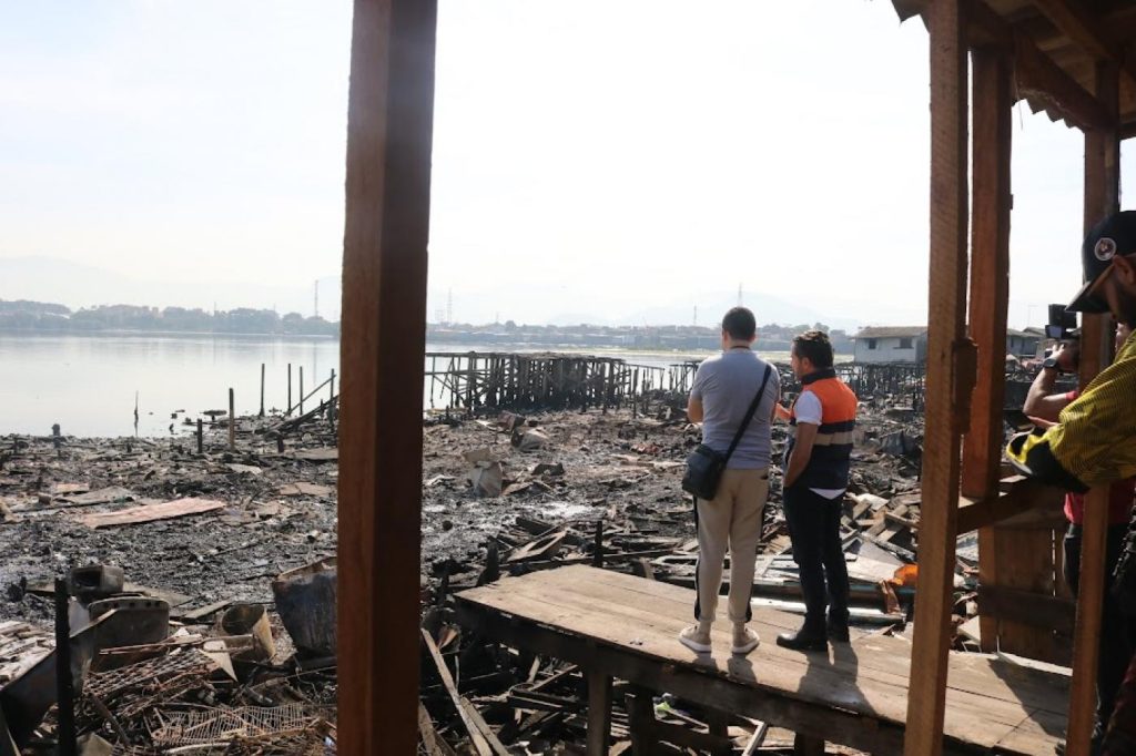 Governo de SP repassa R$ 450 mil a famílias afetadas por incêndio em Santos