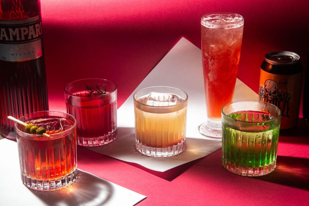 Bares santistas estreiam na Negroni Week 2025 com carta de drinks exclusivos
