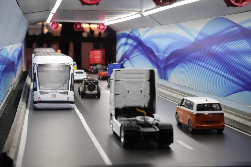 Estado justifica posição sobre assinatura unilateral de contrato do túnel