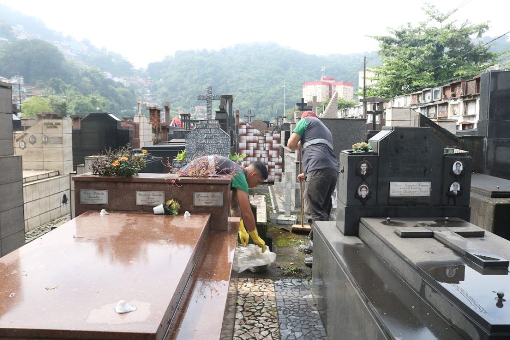 Santos organiza programação especial para o Dia de Finados