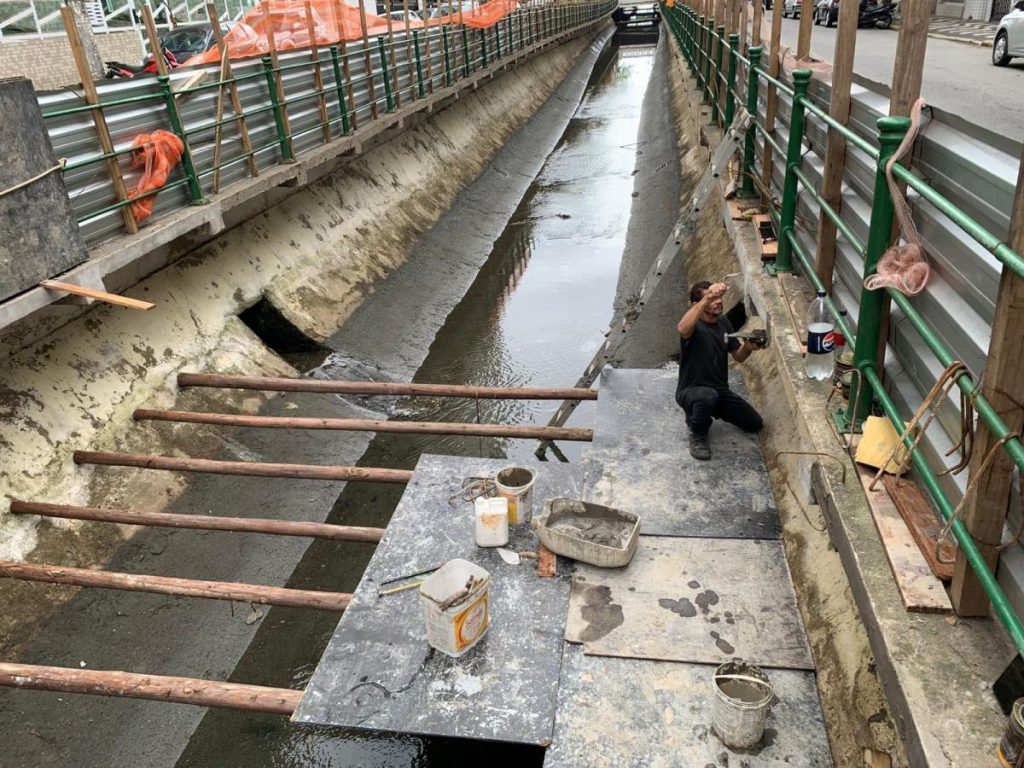 Recuperação de ciclovia de Santos chega ao último trecho