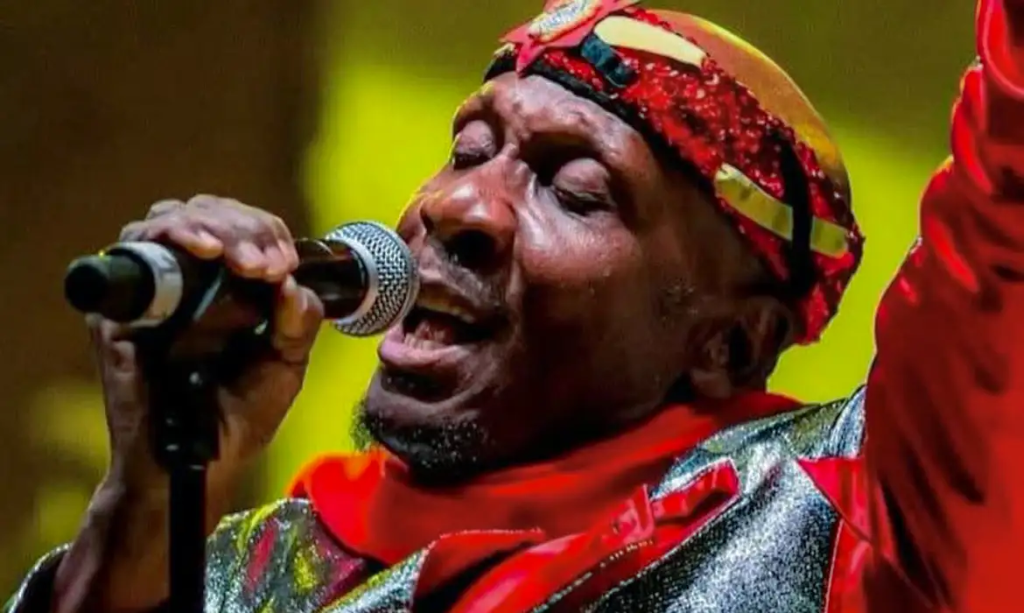 Jimmy Cliff morre aos 81 anos; mundo do reggae perde uma de suas maiores lendas