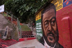 Acesso a antigo quilombo em Santos é revitalizado com arte e resgate histórico