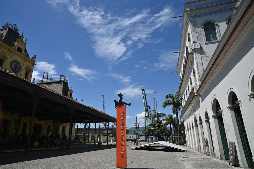 Atrações turísticas de Santos funcionarão às segundas-feiras até 26 de janeiro