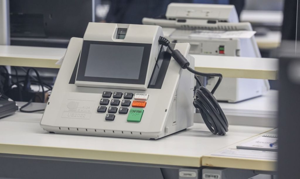 Eleições 2026: o que são as resoluções do TSE e por que passam por atualização