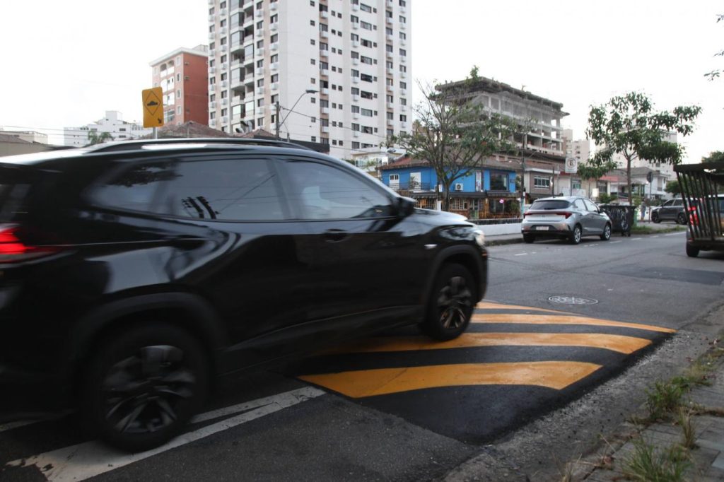 Curso gratuito para motoristas em Santos abre inscrições no próximo dia 5