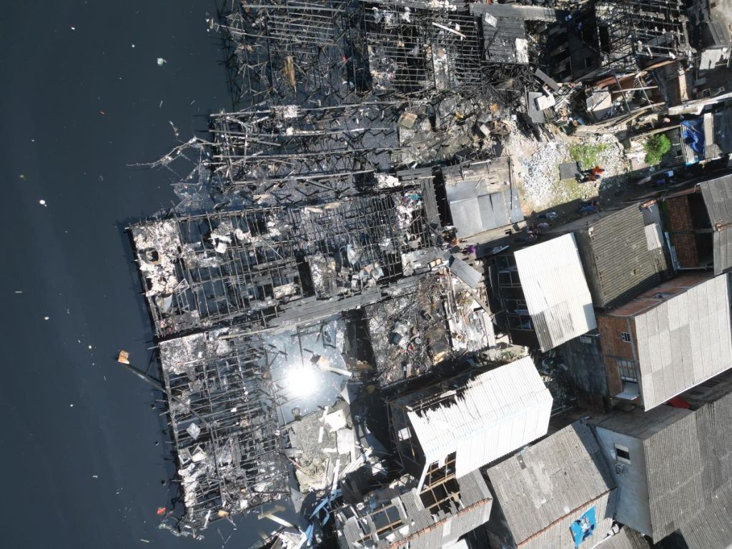 Após uma semana, incêndio atinge novamente Zona Noroeste