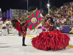 Ser visto também é estratégia