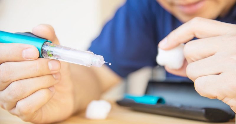 Canetas emagrecedoras podem originar pancreatite aguda, aponta pesquisa