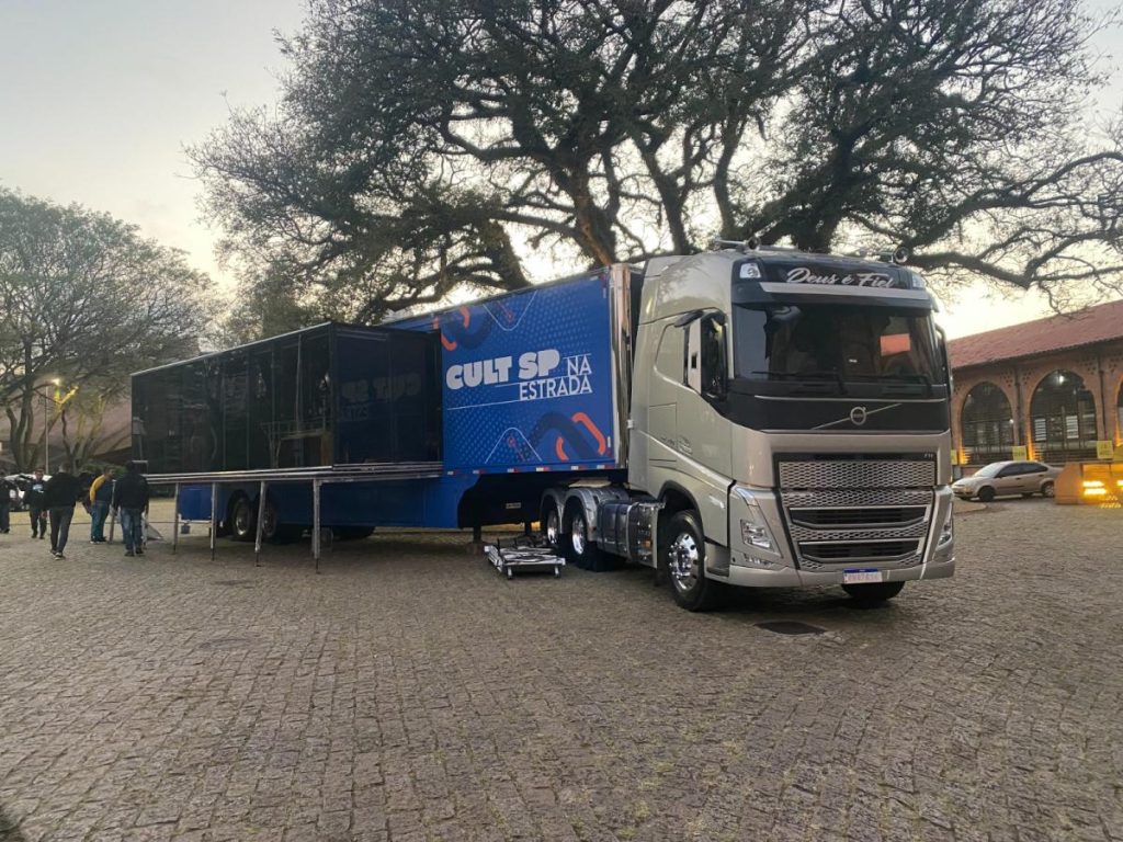 Carreta do Museu Catavento encerra atividades em Santos nesta terça-feira (31)