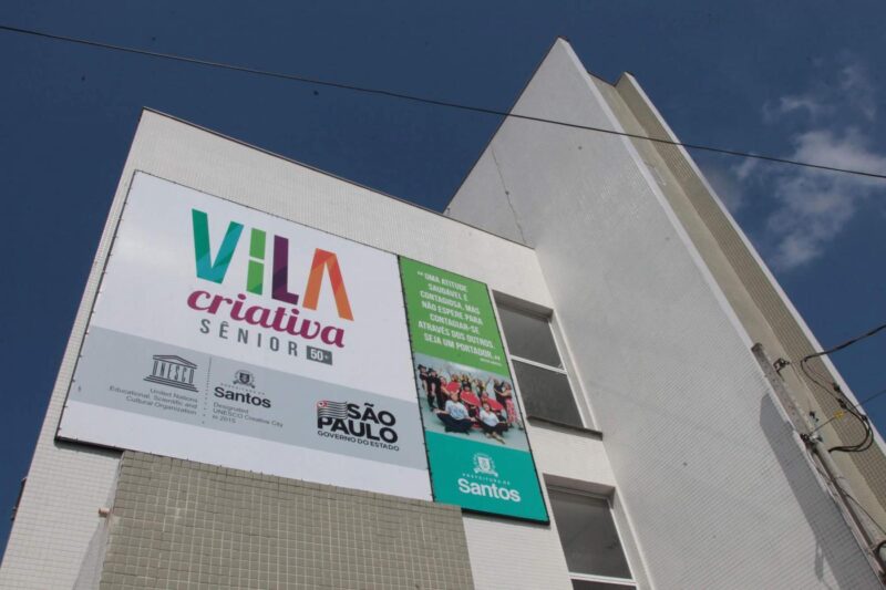 Vila Criativa Sênior 50+ em Santos tem programação especial de Outubro Rosa
